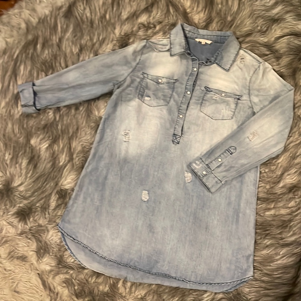 ADORABLE denim, distressed dress